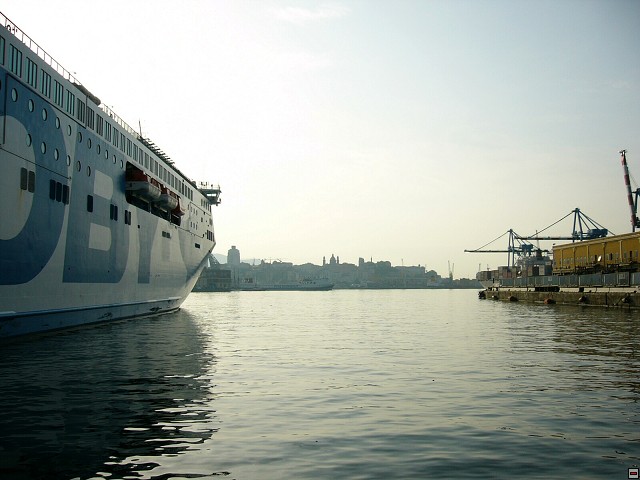 img00001.jpg