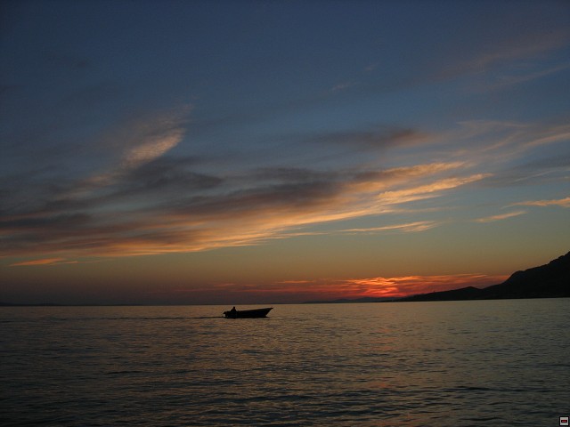 img00018.jpg